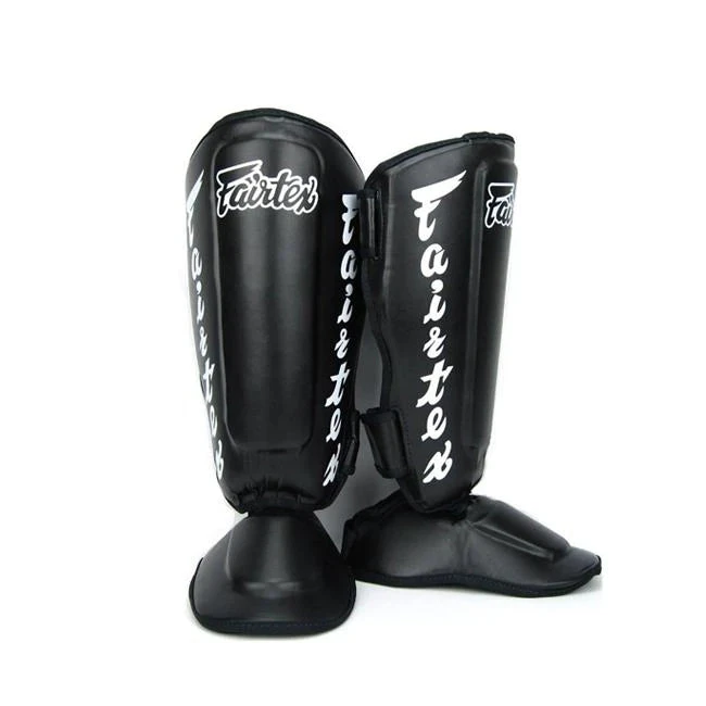 FAIRTEX SHIN GUARDS DETACHABLE IN STEP SHIN PADS SP7 - BLACK 1 FAIRTEX SHIN GUARDS DETACHABLE IN STEP SHIN PADS SP7 - BLACK