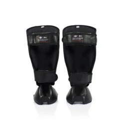 FAIRTEX SHIN GUARDS DETACHABLE IN STEP SHIN PADS SP7 - BLACK 9 FAIRTEX SHIN GUARDS DETACHABLE IN STEP SHIN PADS SP7 - BLACK -Boxing Club Store FAIRTEXSHINGUARDSSP7BK3