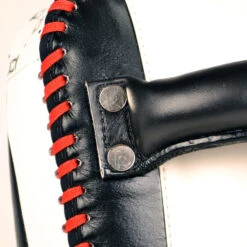 Fairtex Thai Kick Pads / Large Curved / KPLC2 -Boxing Club Store FTX KPLC2 4