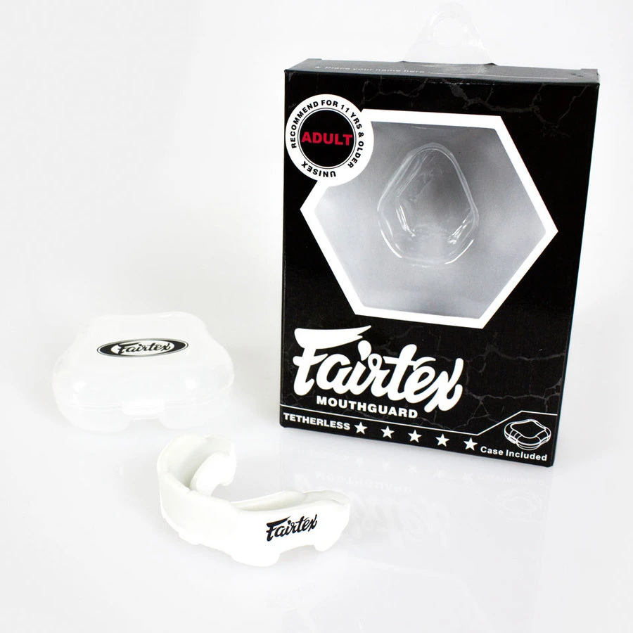 Fairtex Mouth Guard / MG3 / White 1 Fairtex Mouth Guard / MG3 / White