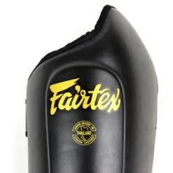 Fairtex Shin Guards / Ultimate / Black -Boxing Club Store FTX SP8 BK 4