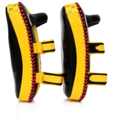 Fairtex Muay Thai Curved Pads 26 Fairtex Muay Thai Curved Pads -Boxing Club Store GUEST 317bdae3 6980 4e50 b16c d5f47ff7f28b