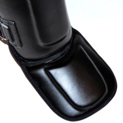 FAIRTEX SHIN GUARDS DOUBLE PADDED PROTECTOR SP3 - BLACK 12 FAIRTEX SHIN GUARDS DOUBLE PADDED PROTECTOR SP3 - BLACK -Boxing Club Store SHINGUARDSFAIRTEXSP3BLACK 4