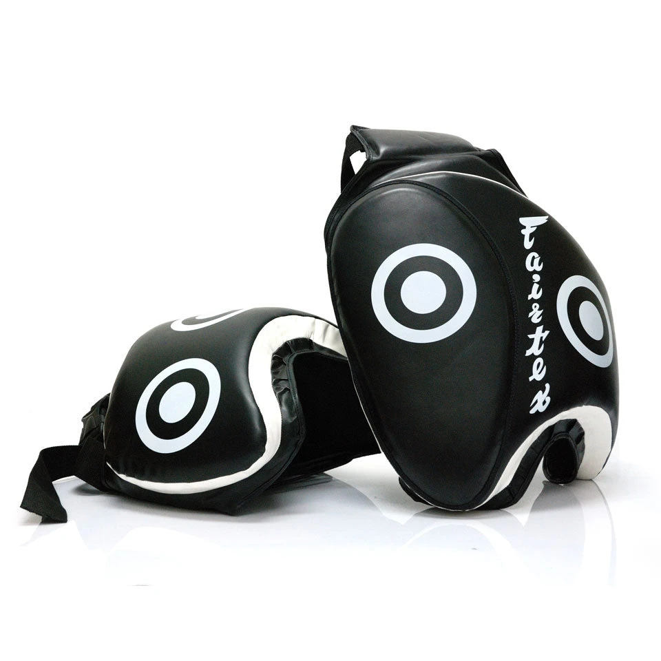 FAIRTEX THIGH PADS MUAY THAI TRAINING TP3 - BLACK 2 FAIRTEX THIGH PADS MUAY THAI TRAINING TP3 - BLACK - Image 2