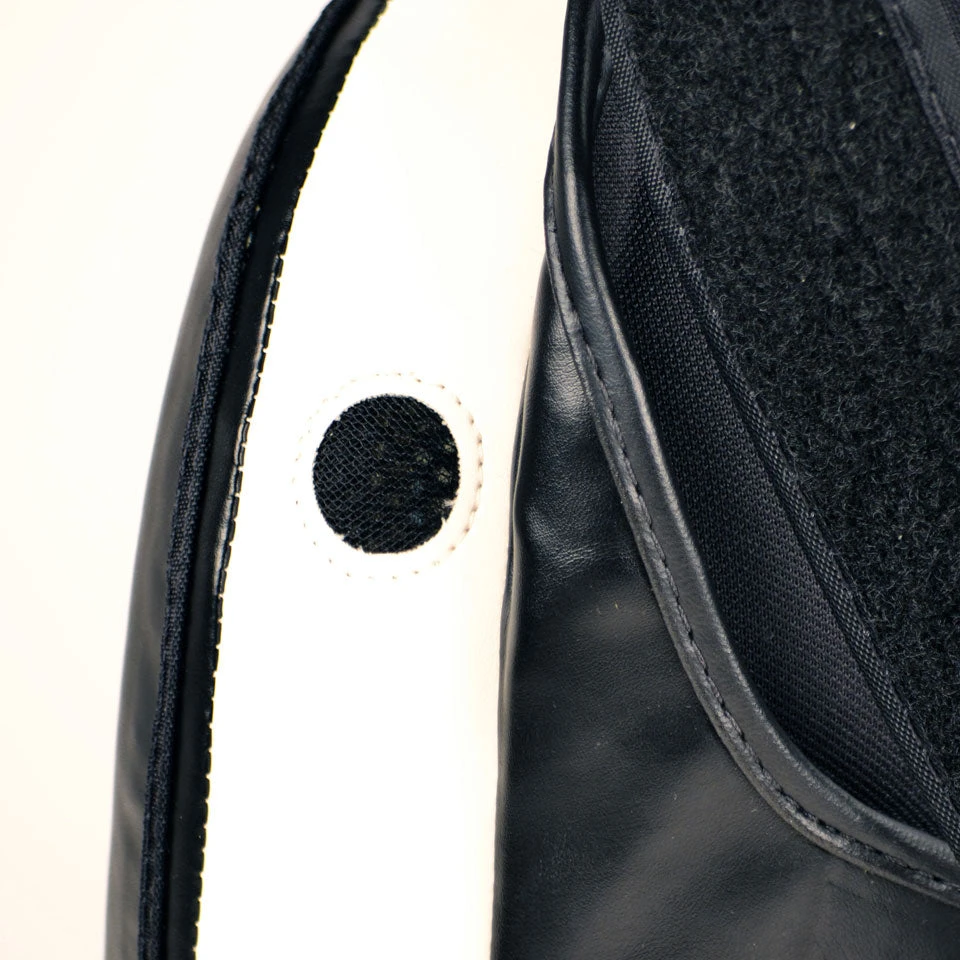 FAIRTEX THIGH PADS MUAY THAI TRAINING TP3 - BLACK 3 FAIRTEX THIGH PADS MUAY THAI TRAINING TP3 - BLACK - Image 3