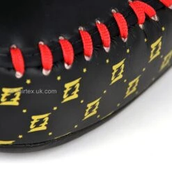 Fairtex Small Light Weight Thai Kick Pads -Boxing Club Store fairtex small light weight thai kick pads 156305