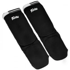 FAIRTEX SHIN GUARDS ELASTIC COMPETITION SPE1 BLACK -Boxing Club Store fairtexshinguardsspe1black 2