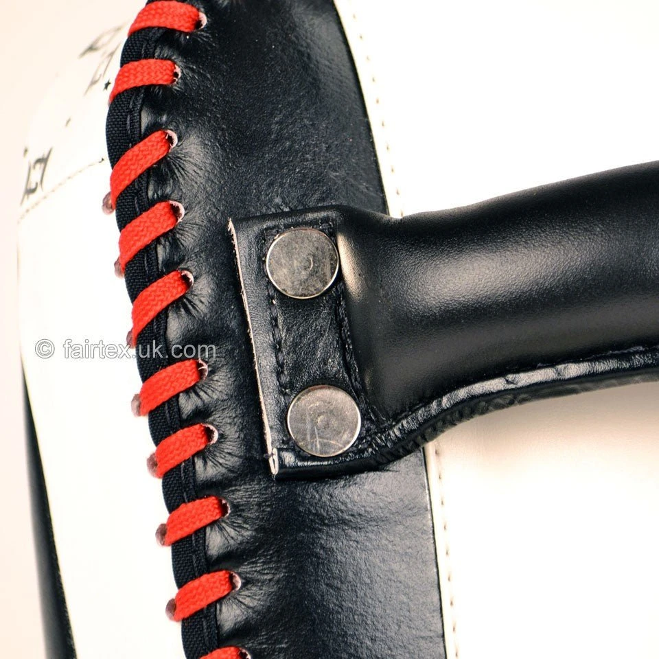 KPLC2 Fairtex Curved Standard Kick Pads 7 KPLC2 Fairtex Curved Standard Kick Pads - Image 7